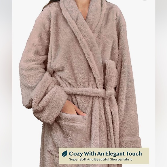 Sherpa Robe - Picture 3 of 6